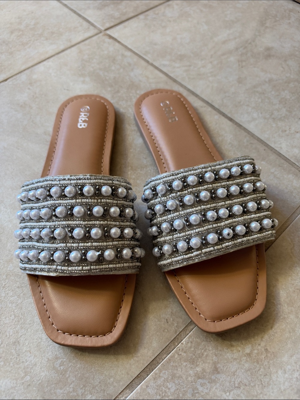 Women Pearl Sandals